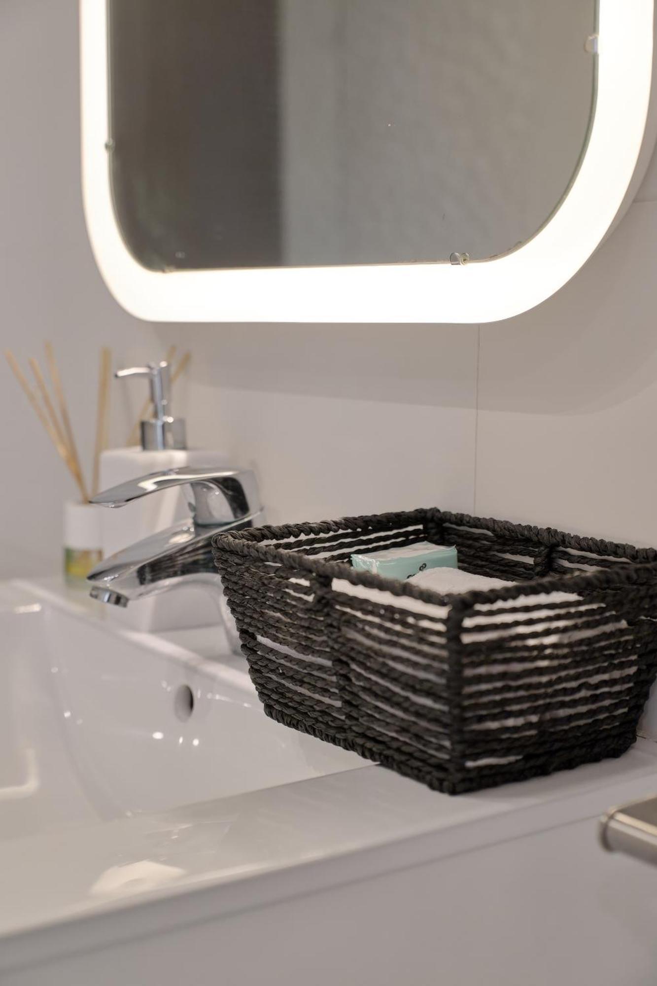ולנסיה Apartamento Soleado En Plaza Del Carmen מראה חיצוני תמונה