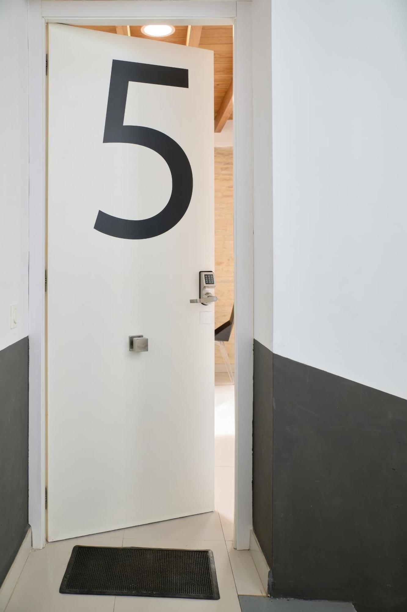 ולנסיה Apartamento Soleado En Plaza Del Carmen מראה חיצוני תמונה
